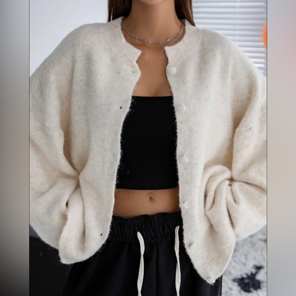 Cardigan - Picture 3 of 3